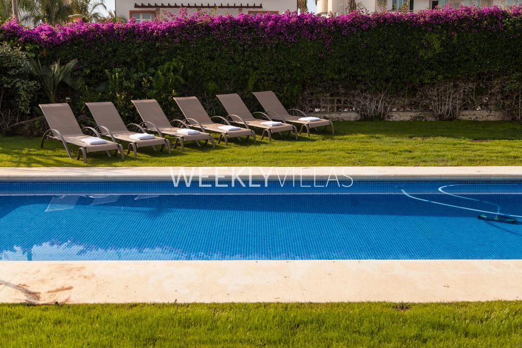 Villa Sitges Tupinetti Beach At 1 Min Walk Amaizing Garden And View Center Sitges 5 Minutes Walk Exterior photo